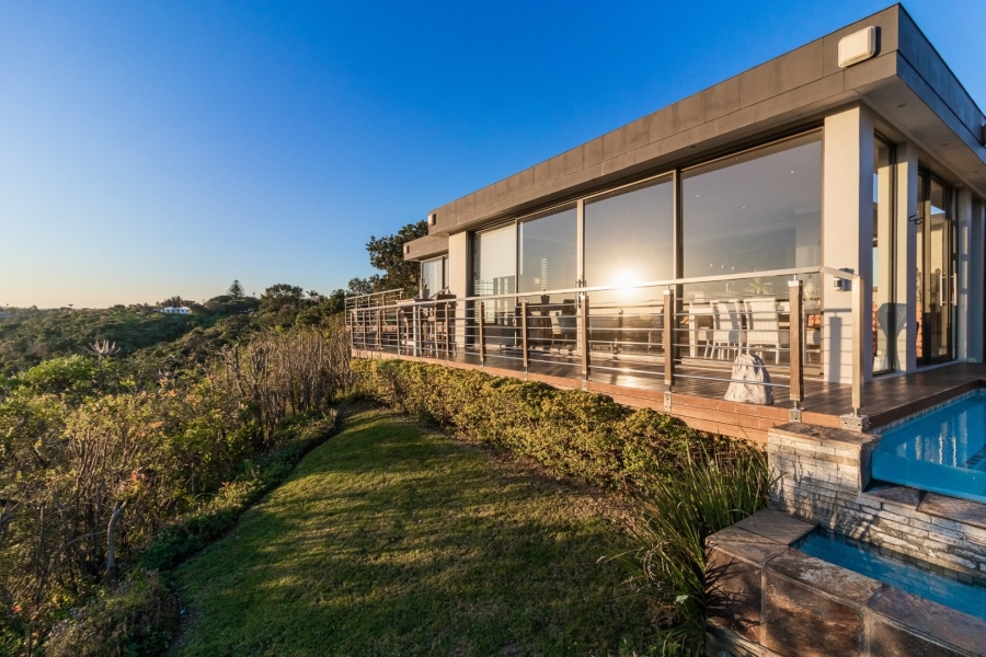 5 Bedroom Property for Sale in Beacon Bay Eastern Cape